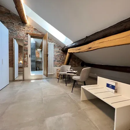 House Torre Piccamiglio By Holiday World Apartment
