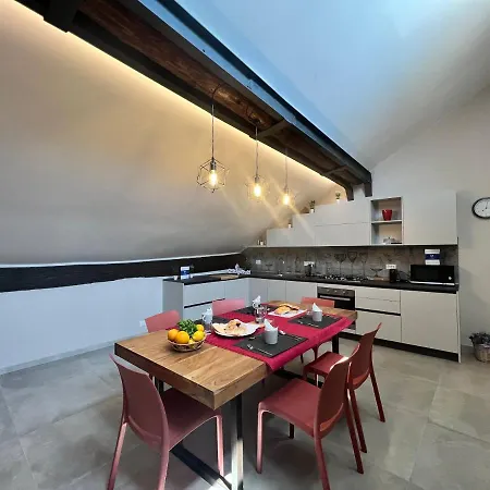 House Torre Piccamiglio By World *
